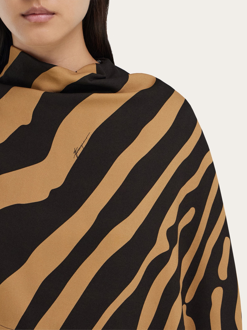 Sleeveless animal print top 5