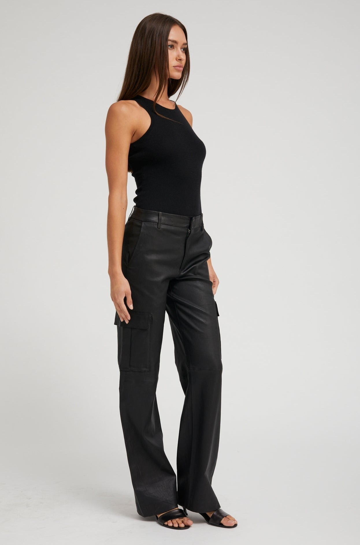 BLACK LEATHER CARGO TROUSERS - 3