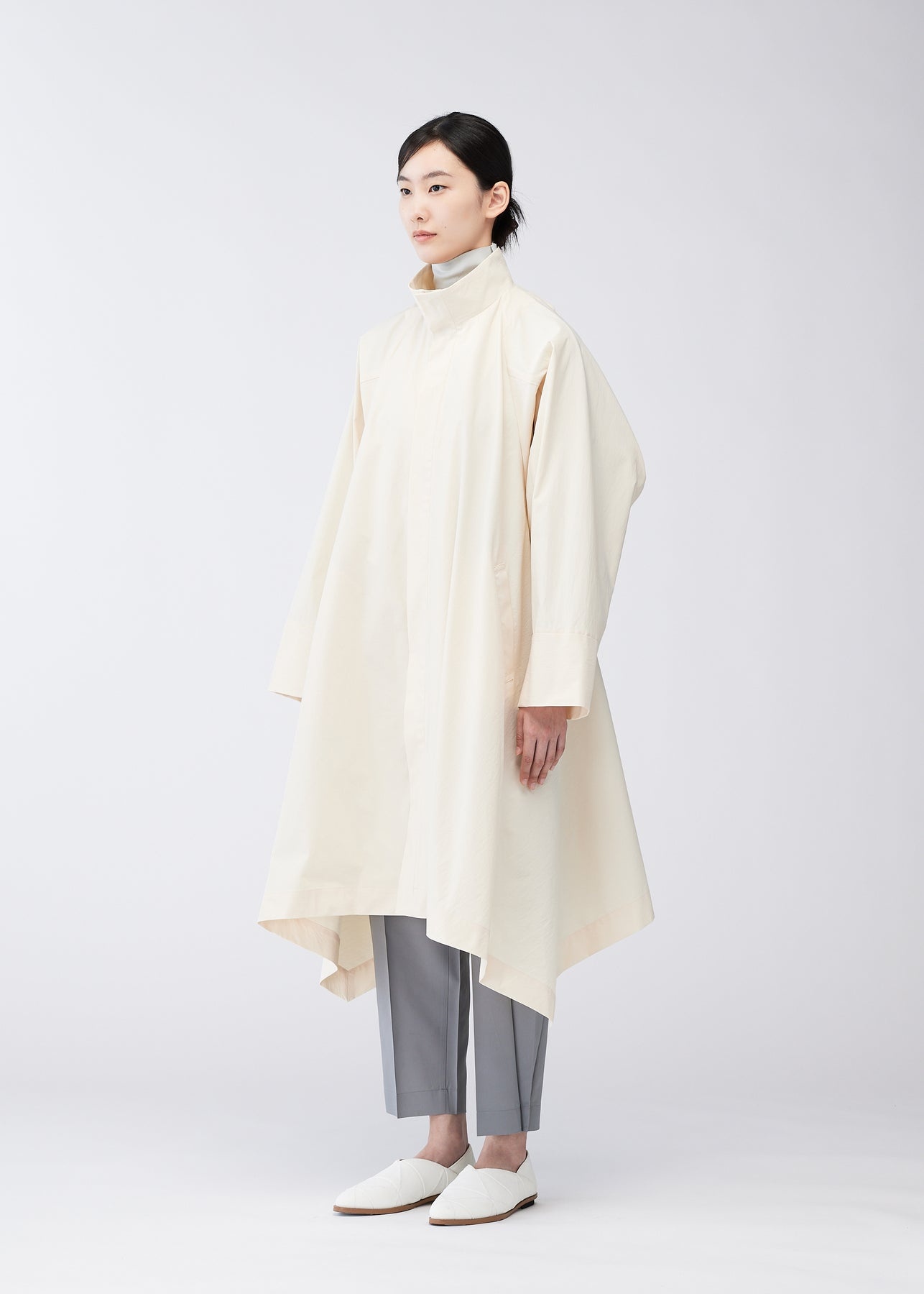 TRAPEZOID COAT - 3