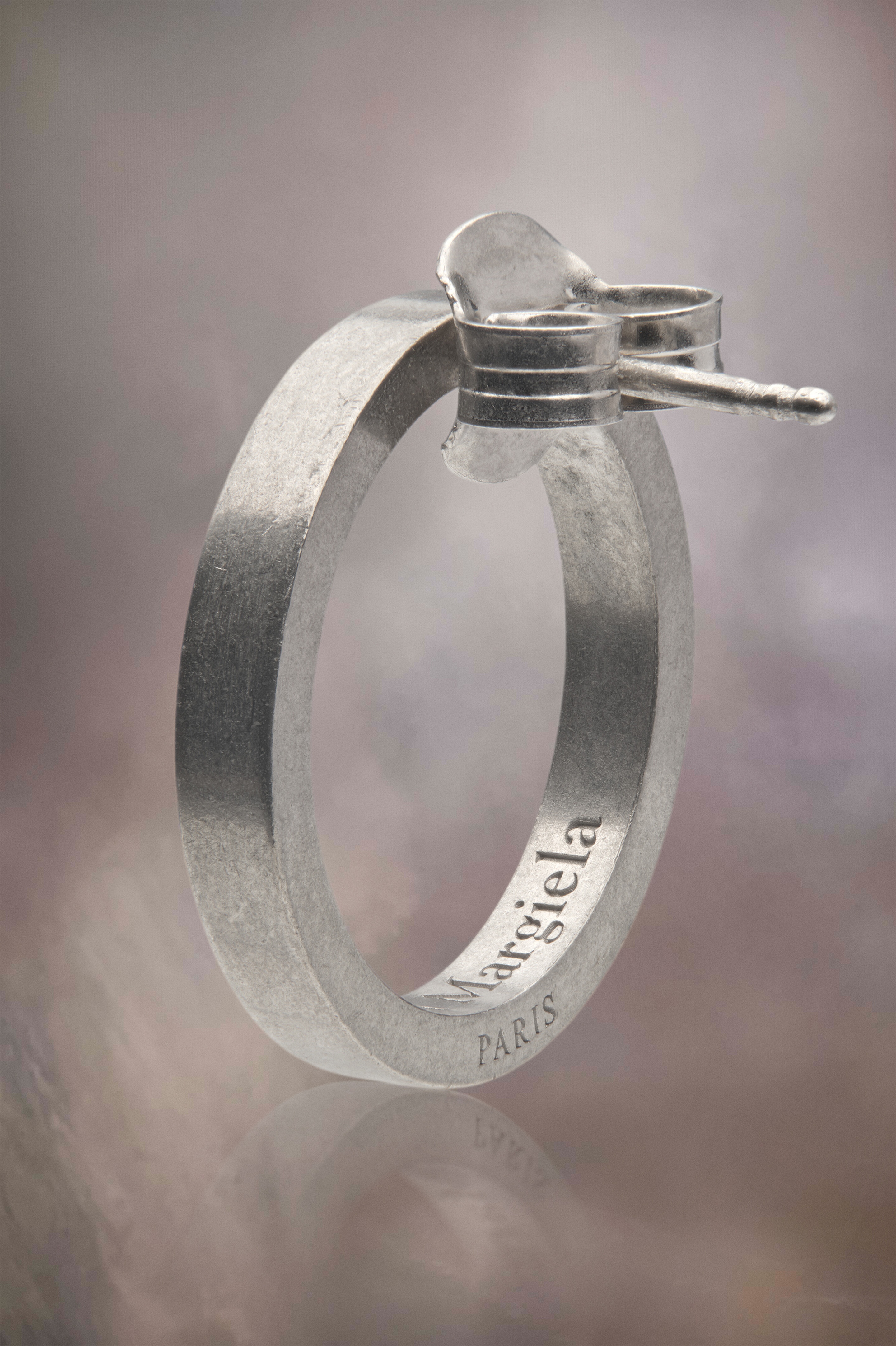 Logo earring - 1