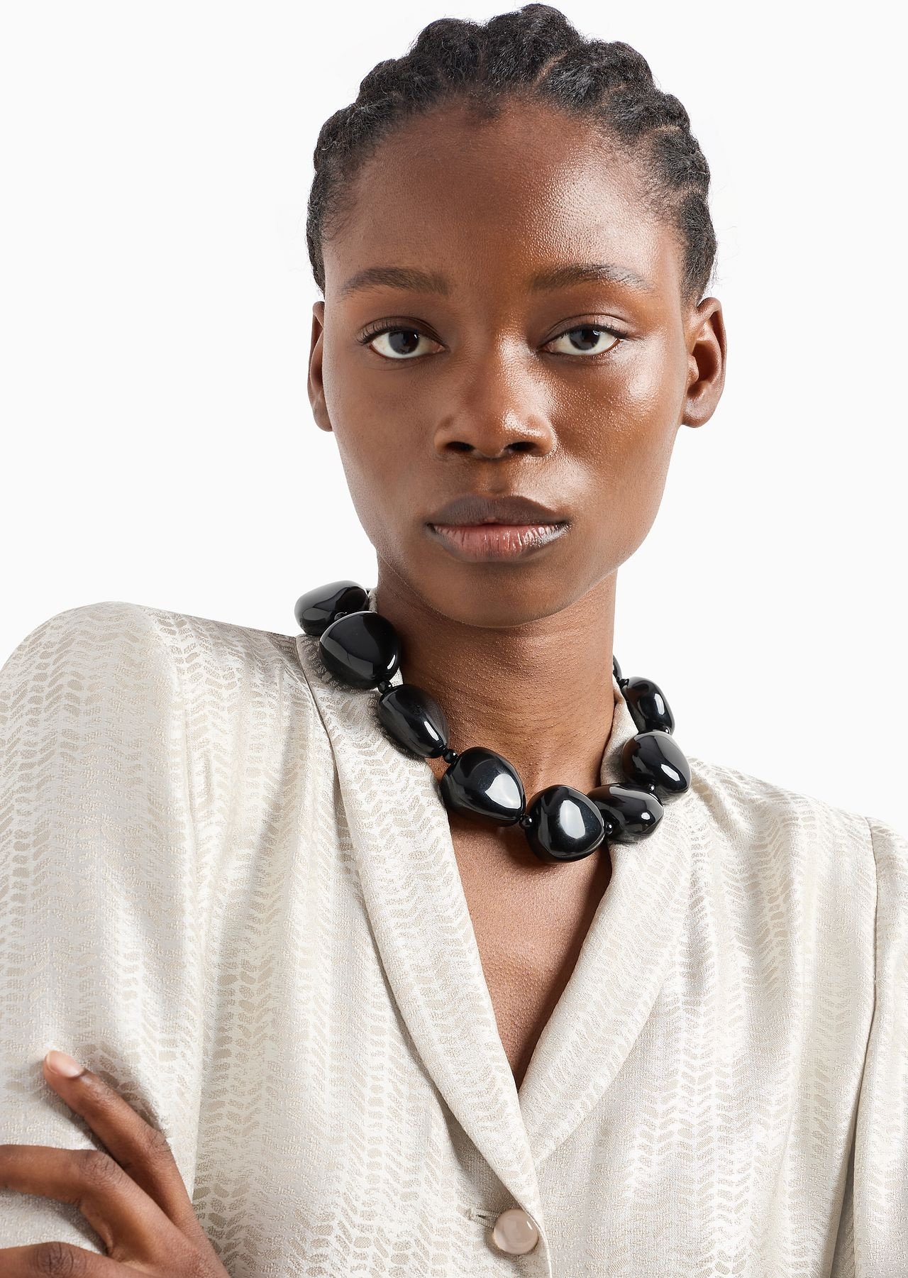 Choker necklace with rounded gemstones - 3