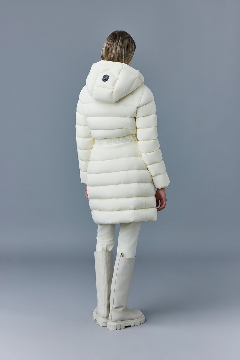 ASHLEY stretch light down with removable hood 4