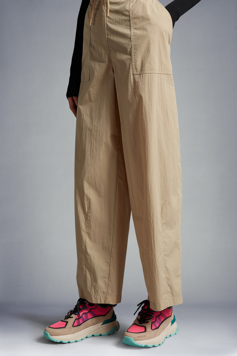 Moncler Lite Runner Sneakers outlook