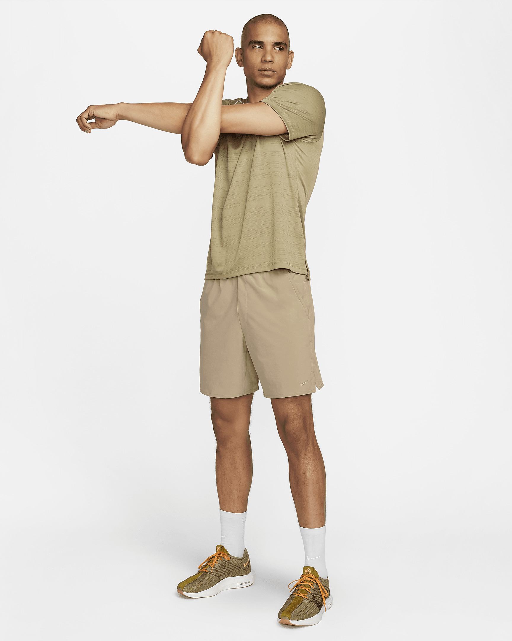 Nike Unlimited Men's Dri-FIT 7" Unlined Versatile Shorts - 7