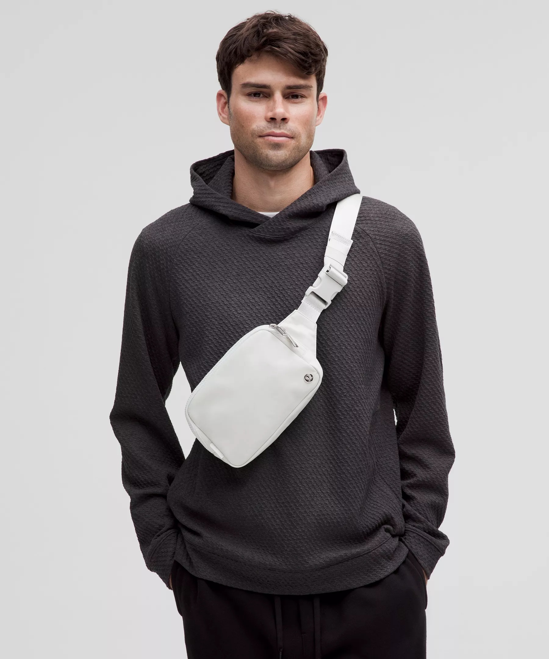 Everywhere Belt Bag Large 2L - 6