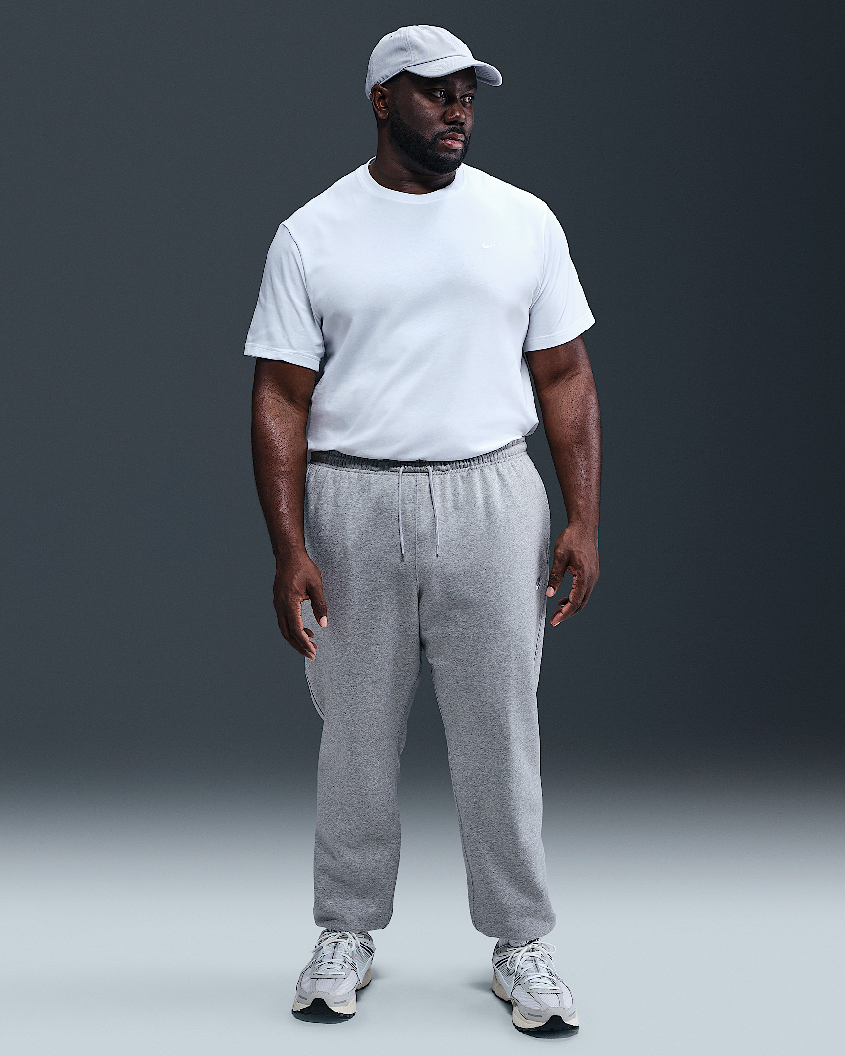 Nike Club Men's Cuffed Brushed Fleece Pants - 6