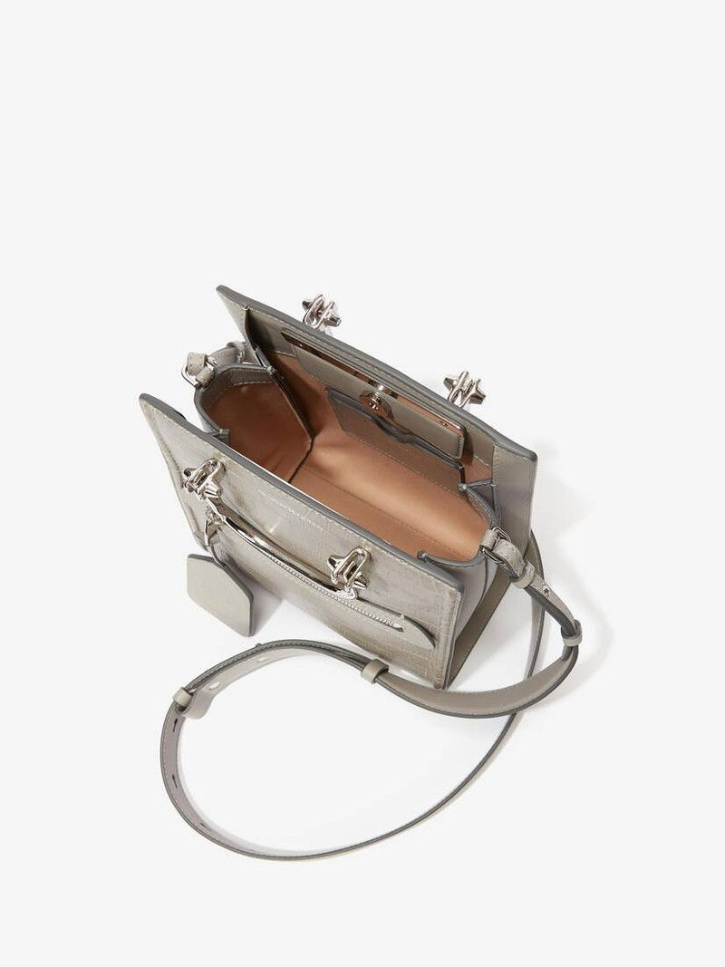 The Short Story in Grey 4