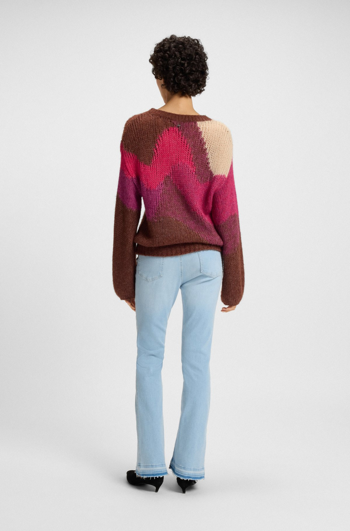 KNITTED SWEATER WITH LANDSCAPE-INSPIRED PATTERN - 4