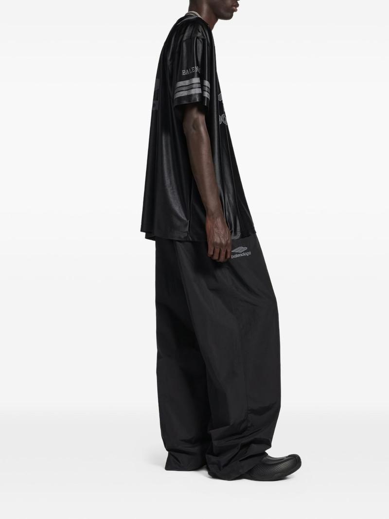 BALENCIAGA 3B Football V-neck T-shirt outlook