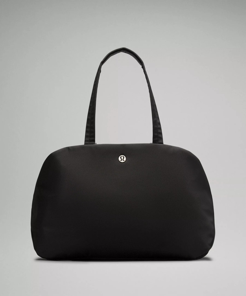 City Essentials Bag 25L 1