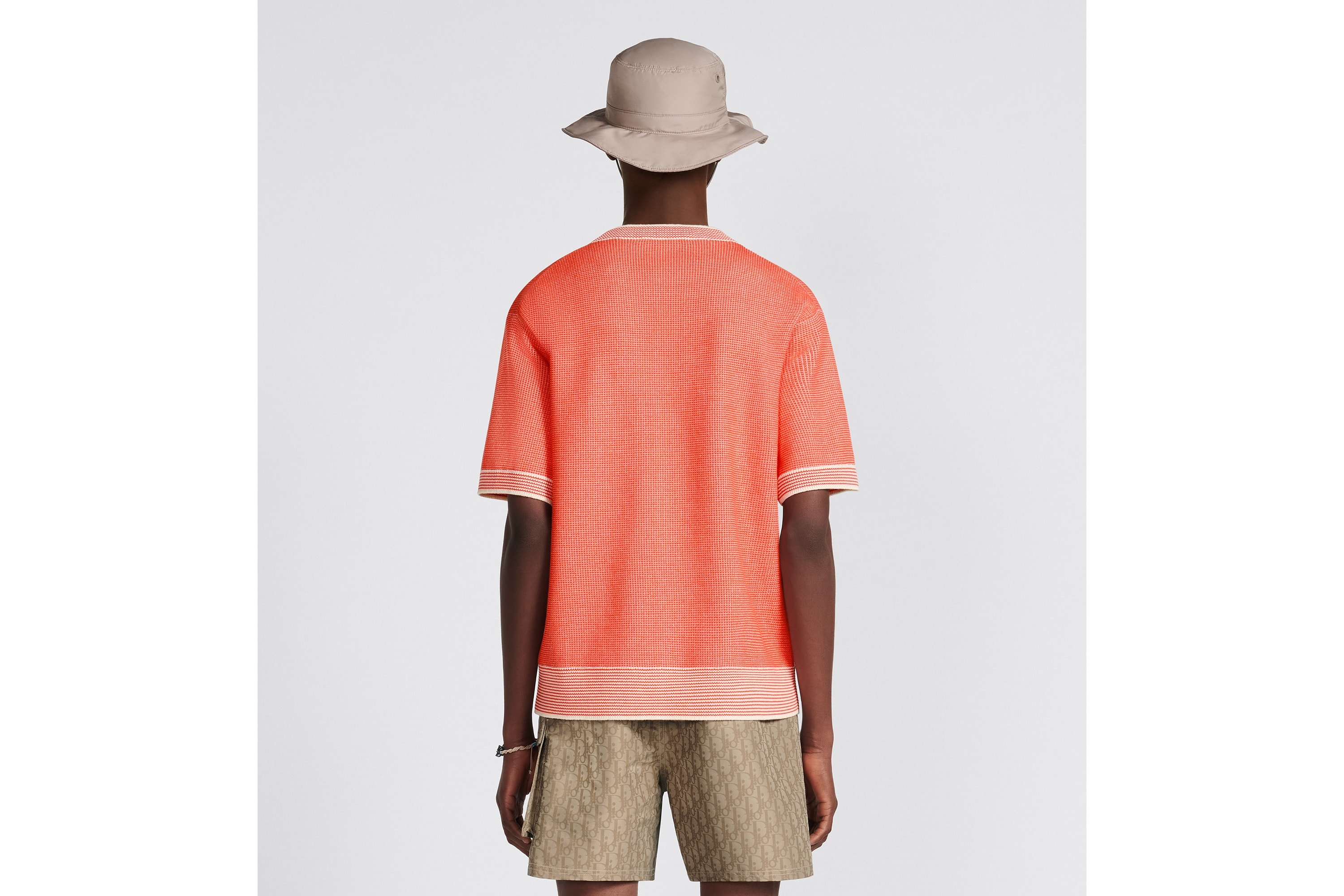 T-Shirt - 6