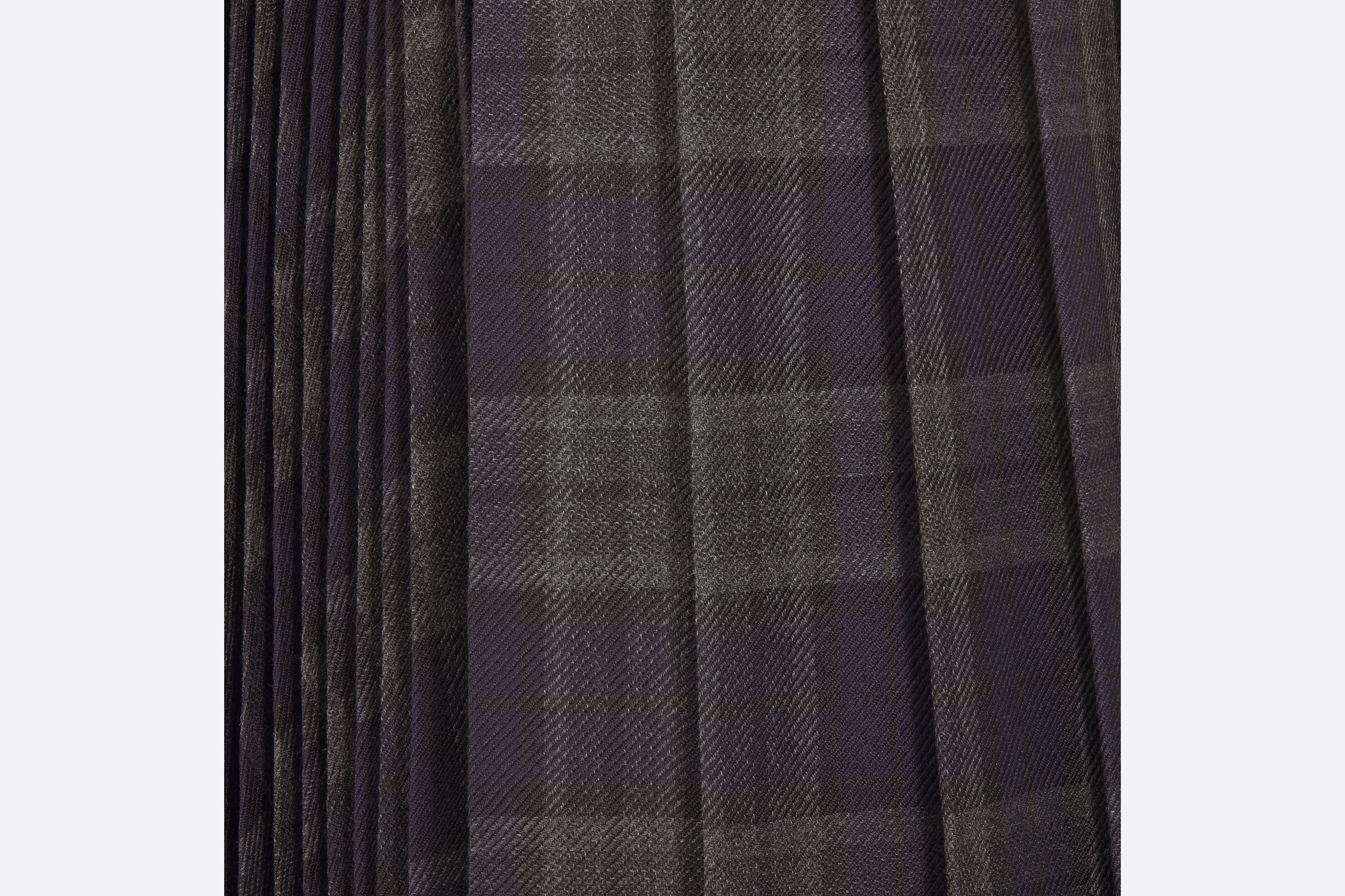Pleated Long Skirt - 3