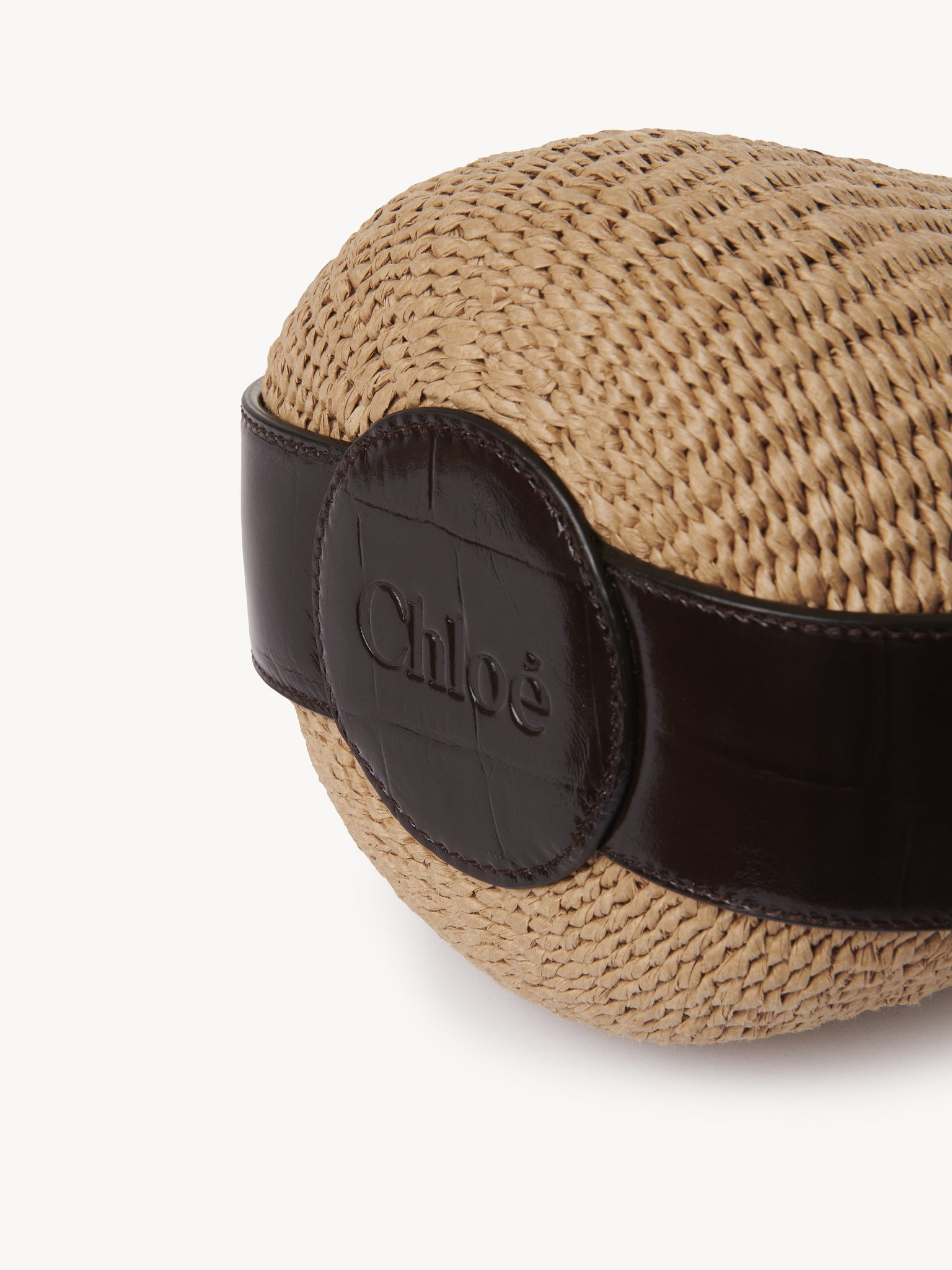 Chloé SMALL WOODY BASKET IN FAIR-TRADE NATURAL FIBERS