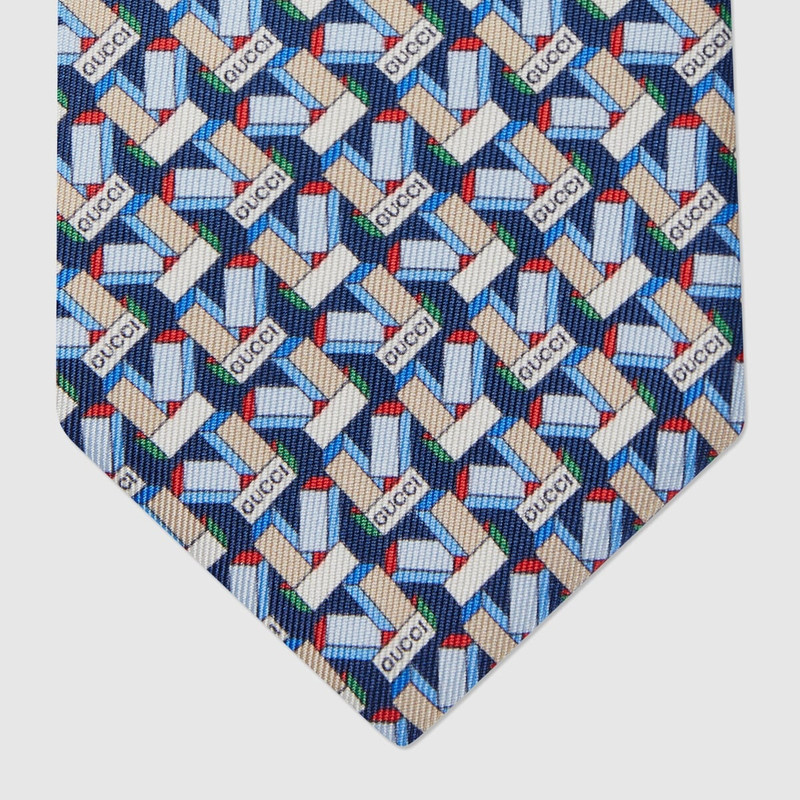 Round Interlocking G printed tie 3
