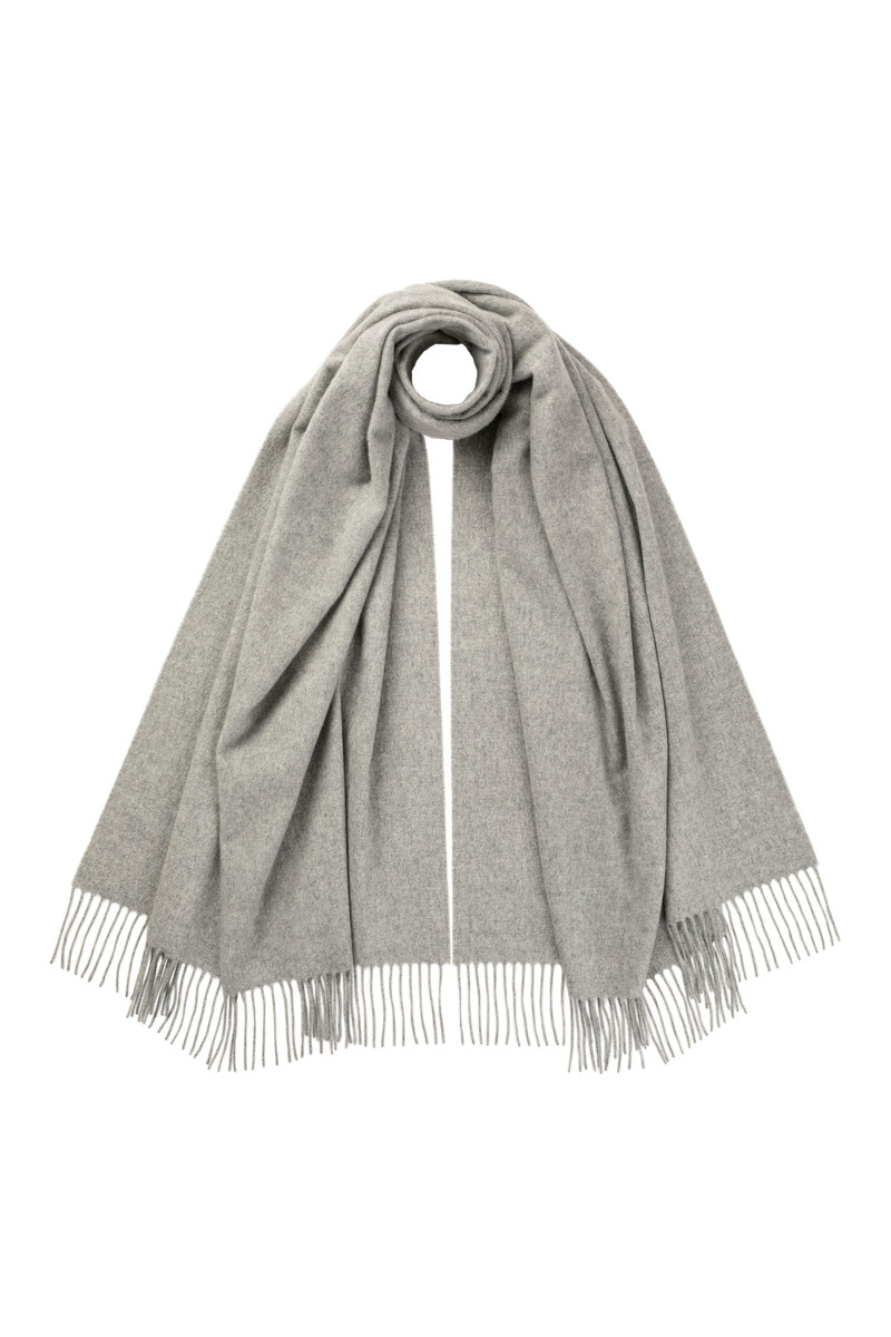Light Grey Cashmere Stole 1