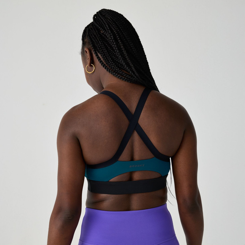 BROOKS Luxe Strappy Bra outlook
