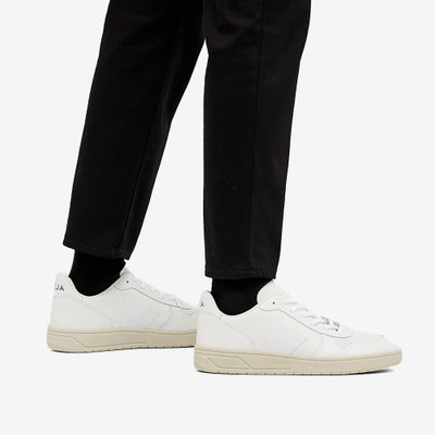 VEJA Veja V-10 Leather Basketball Sneaker outlook