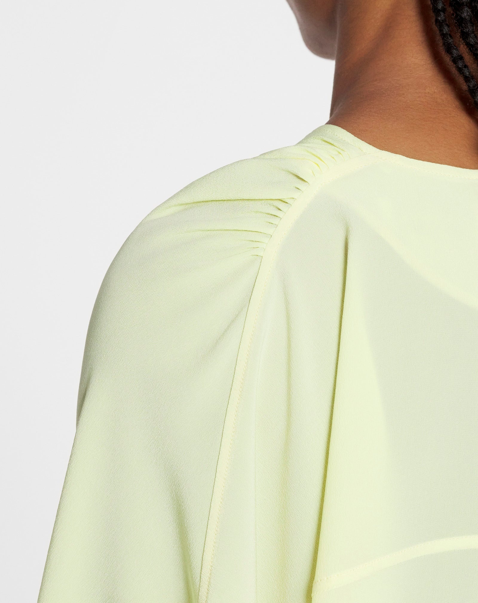 ROUND NECK SS BLOUSE IN SILK - 5