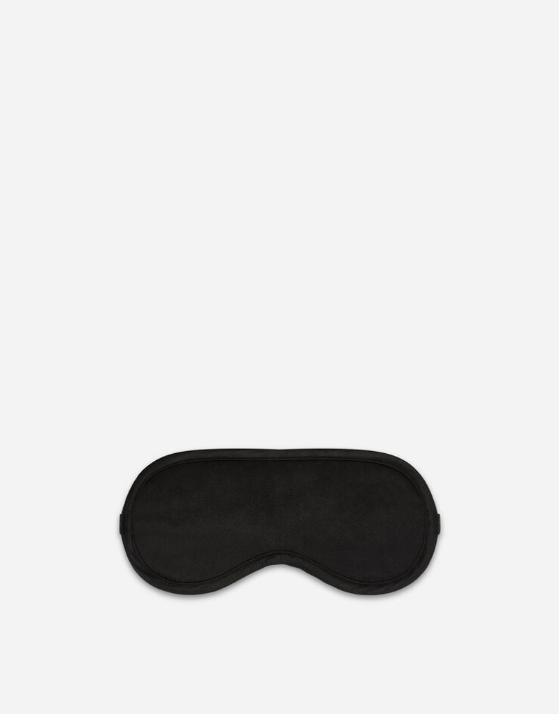 Silk satin boxer shorts with sleep mask 4