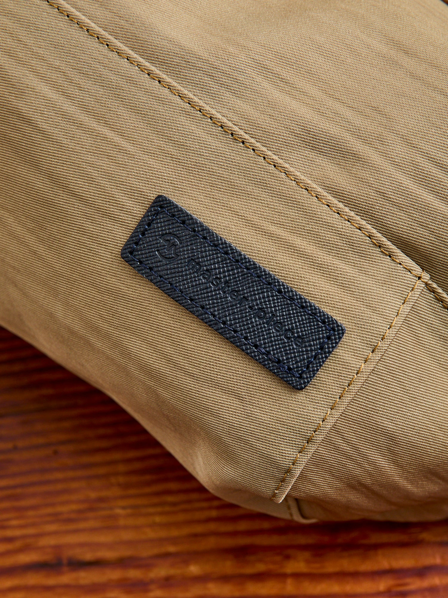Link Waist Bag v2 in Beige - 3
