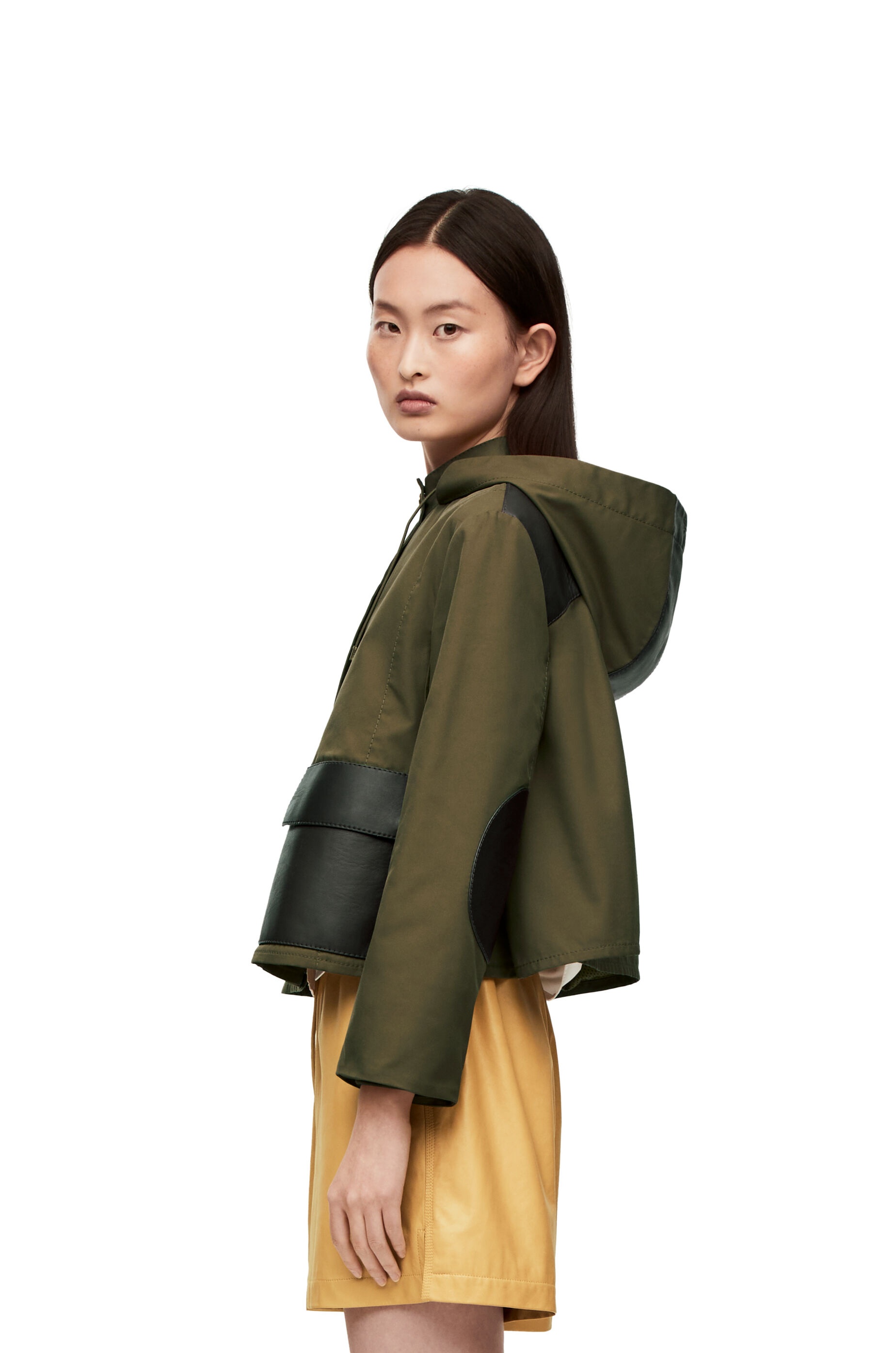 Short hooded parka in technical cotton gabardine - 3