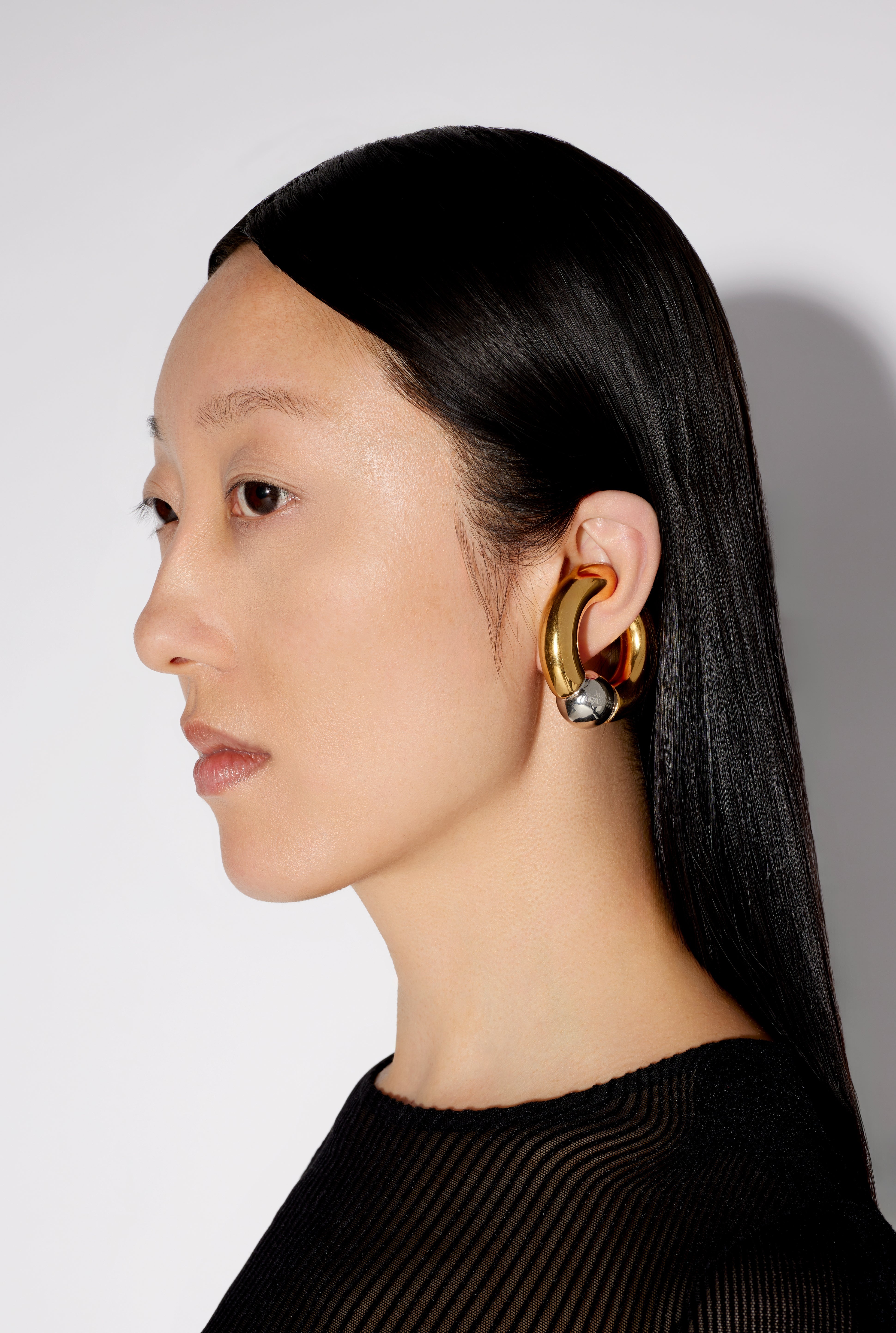 THE GOLD-TONE TUBE EAR CUFF - 2