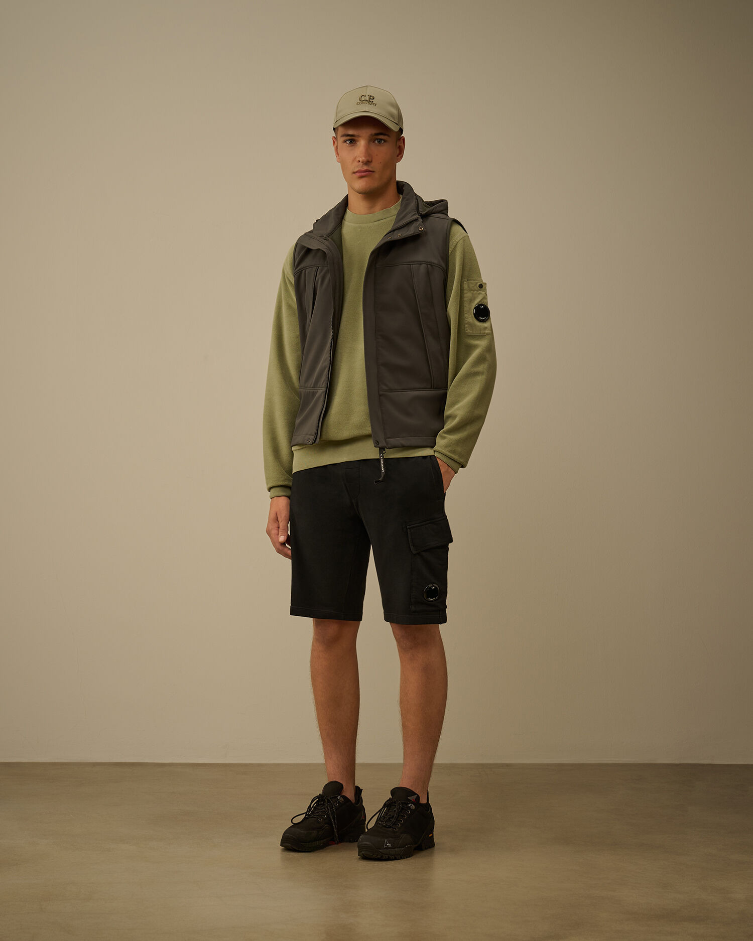 Light Fleece Lens Shorts - 2