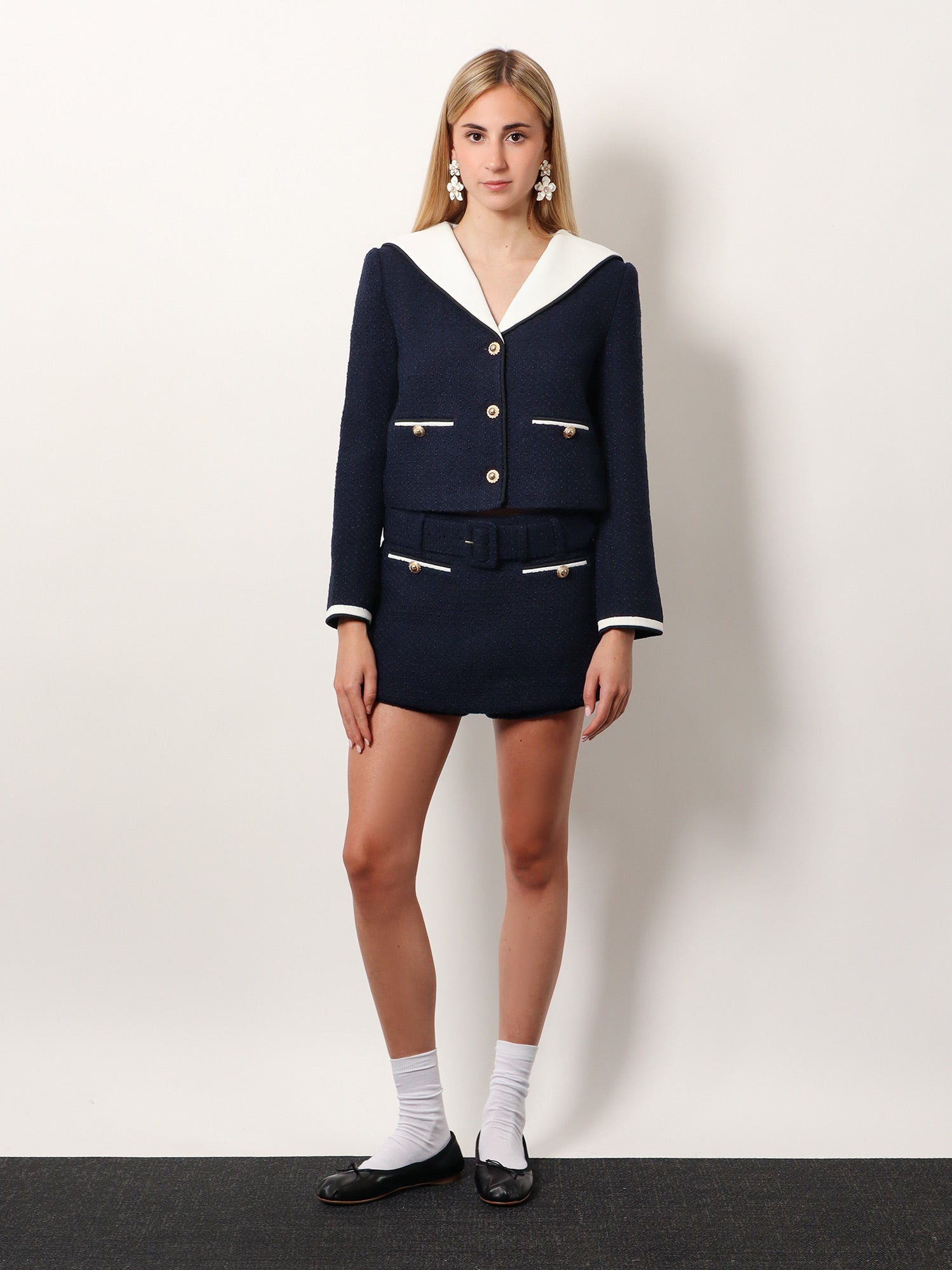 Bouclé Fabric Blazer With Jewel Buttons - 2