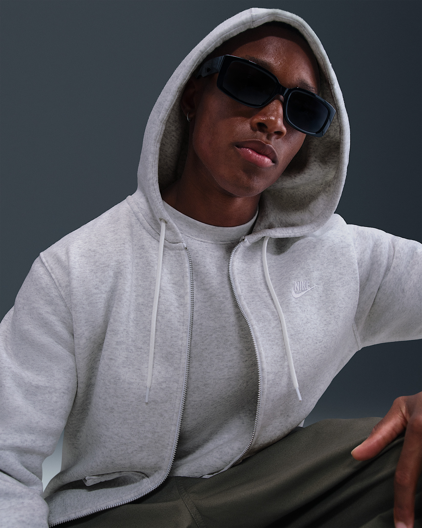 Nike Club Men's Full-Zip Fleece Hoodie - 3