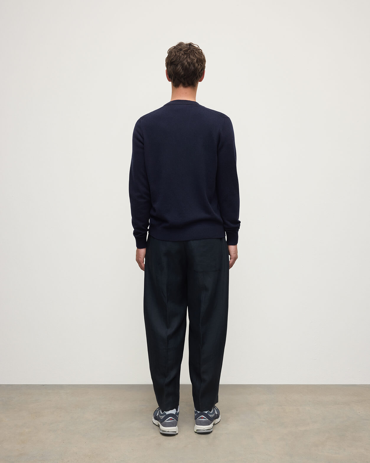 Classic Cashmere Navy Cardigan - 4