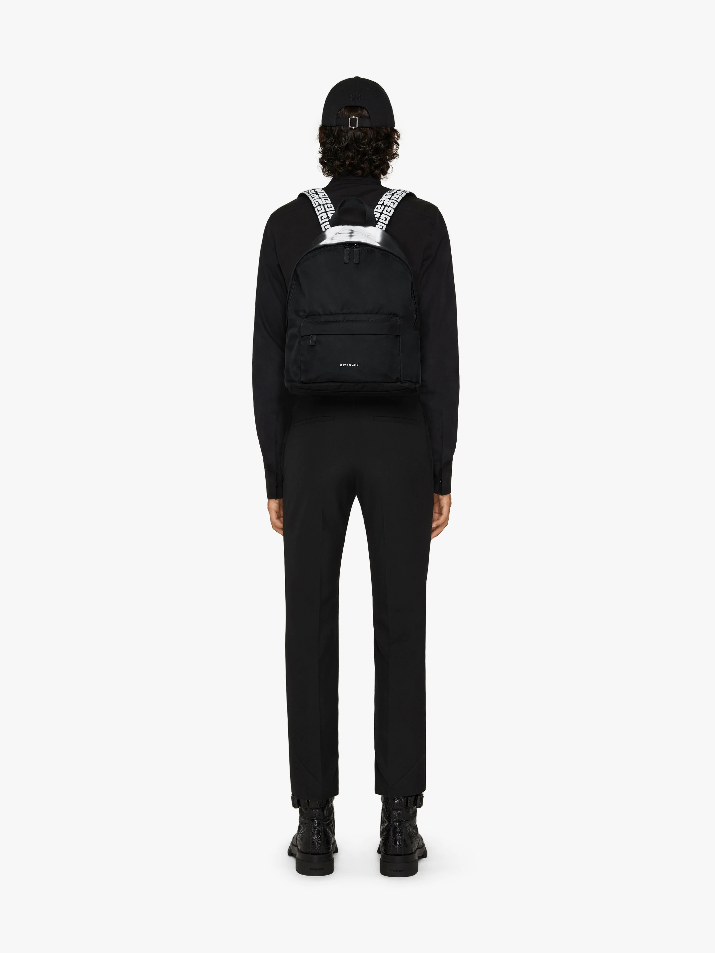 ESSENTIEL U BACKPACK WITH TAG EFFECT 4G PRINTS 2
