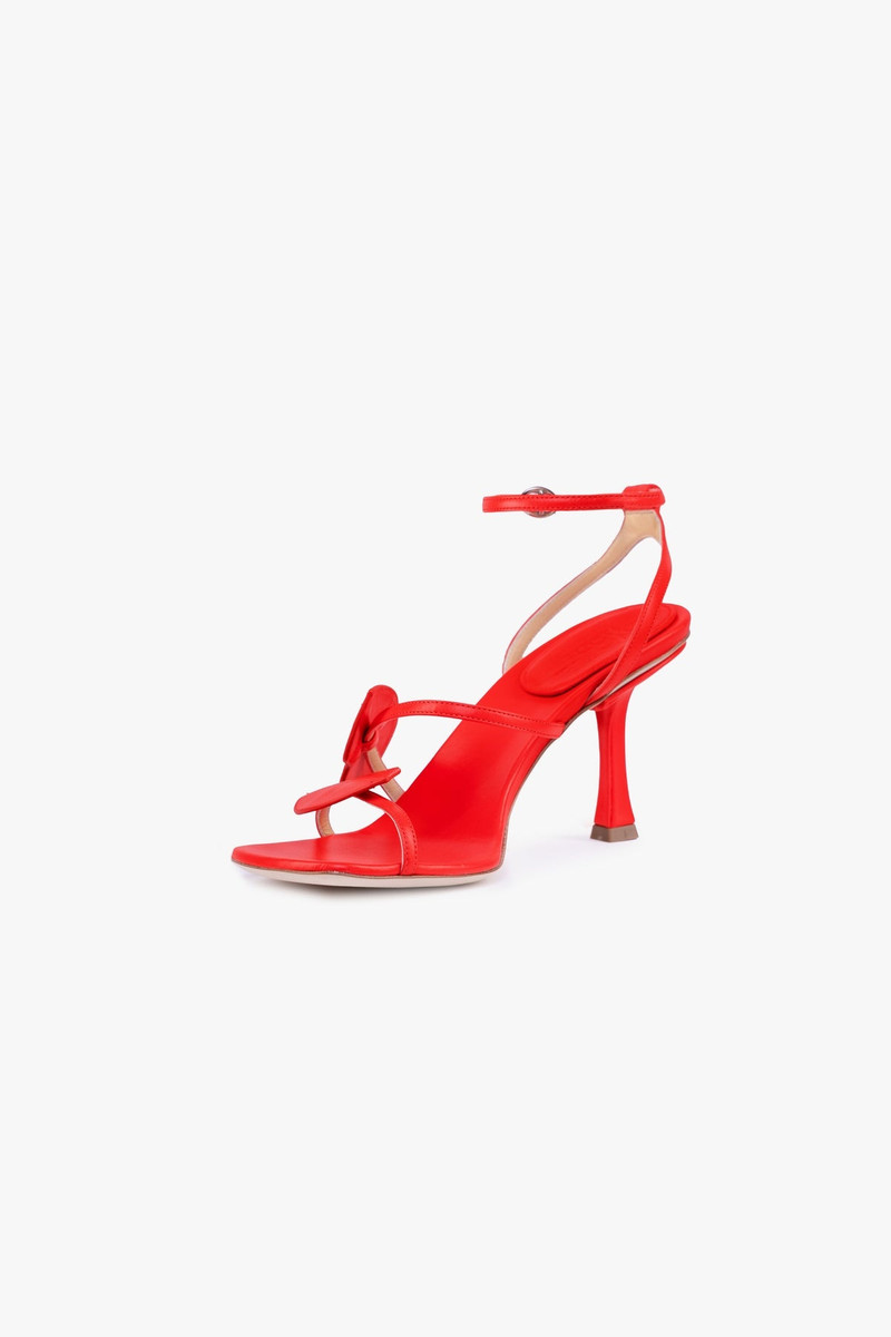 BETA KISS ROUND TOE SANDAL WITH LIP RED 4