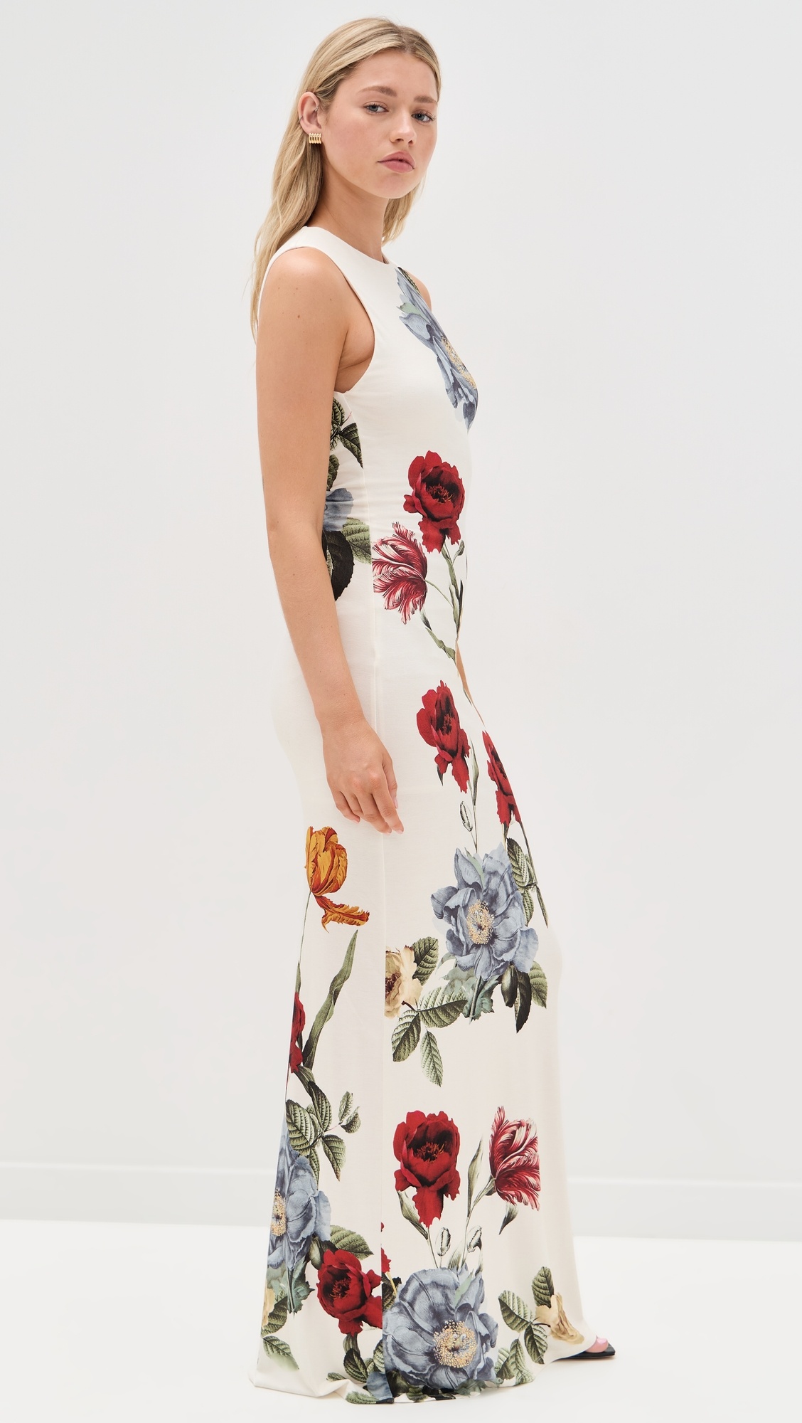 Delora Open Back Maxi Dress - 3