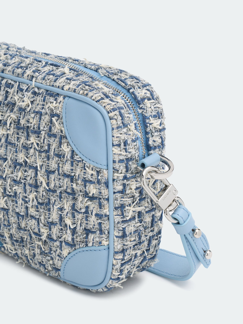 BOUCLE CAMERA CASE 4