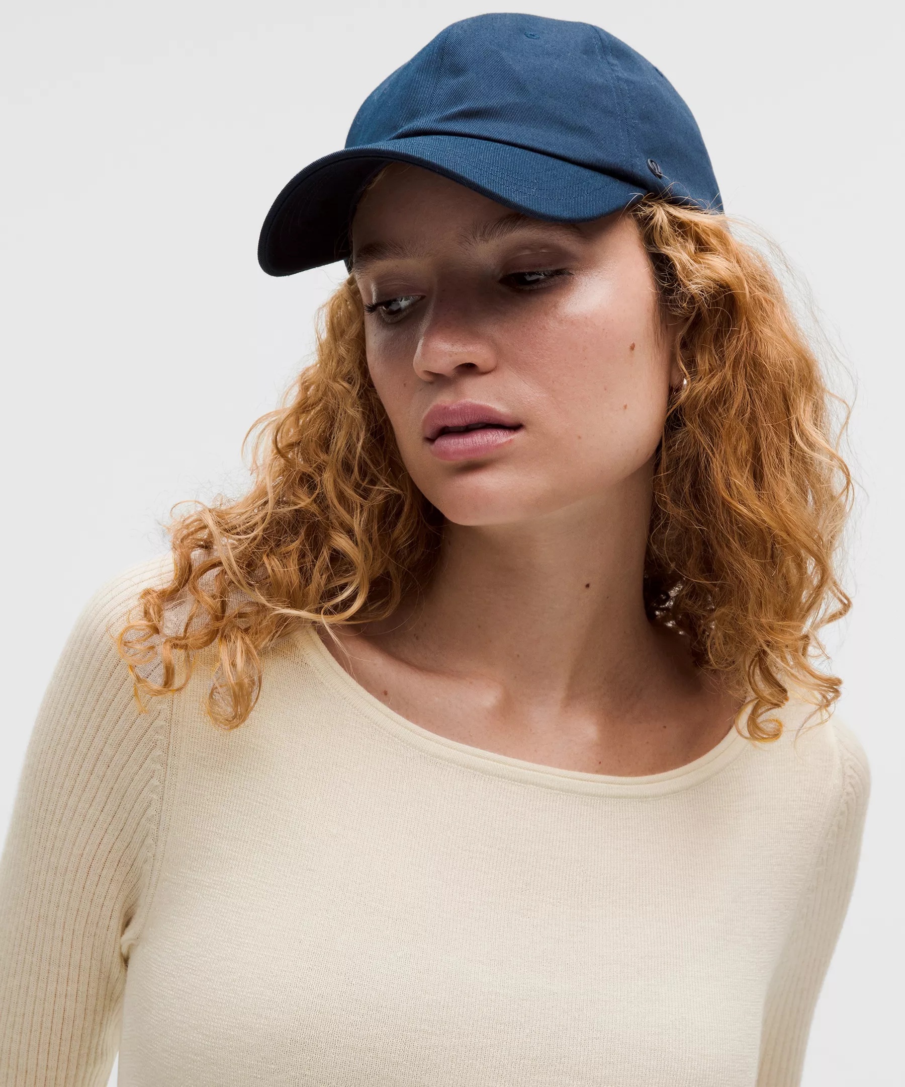 Cashmere Scalloped Cuff Crewneck - 4