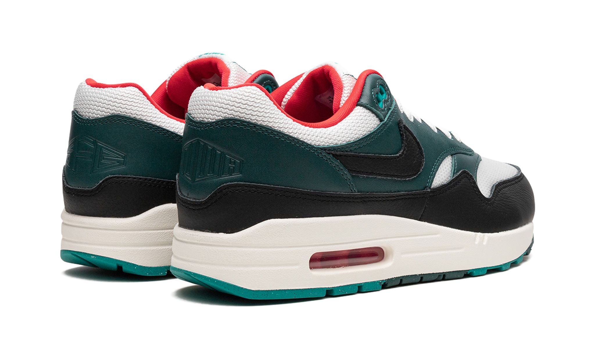 Air Max 1 "LeBron James x Liverpool" - 3