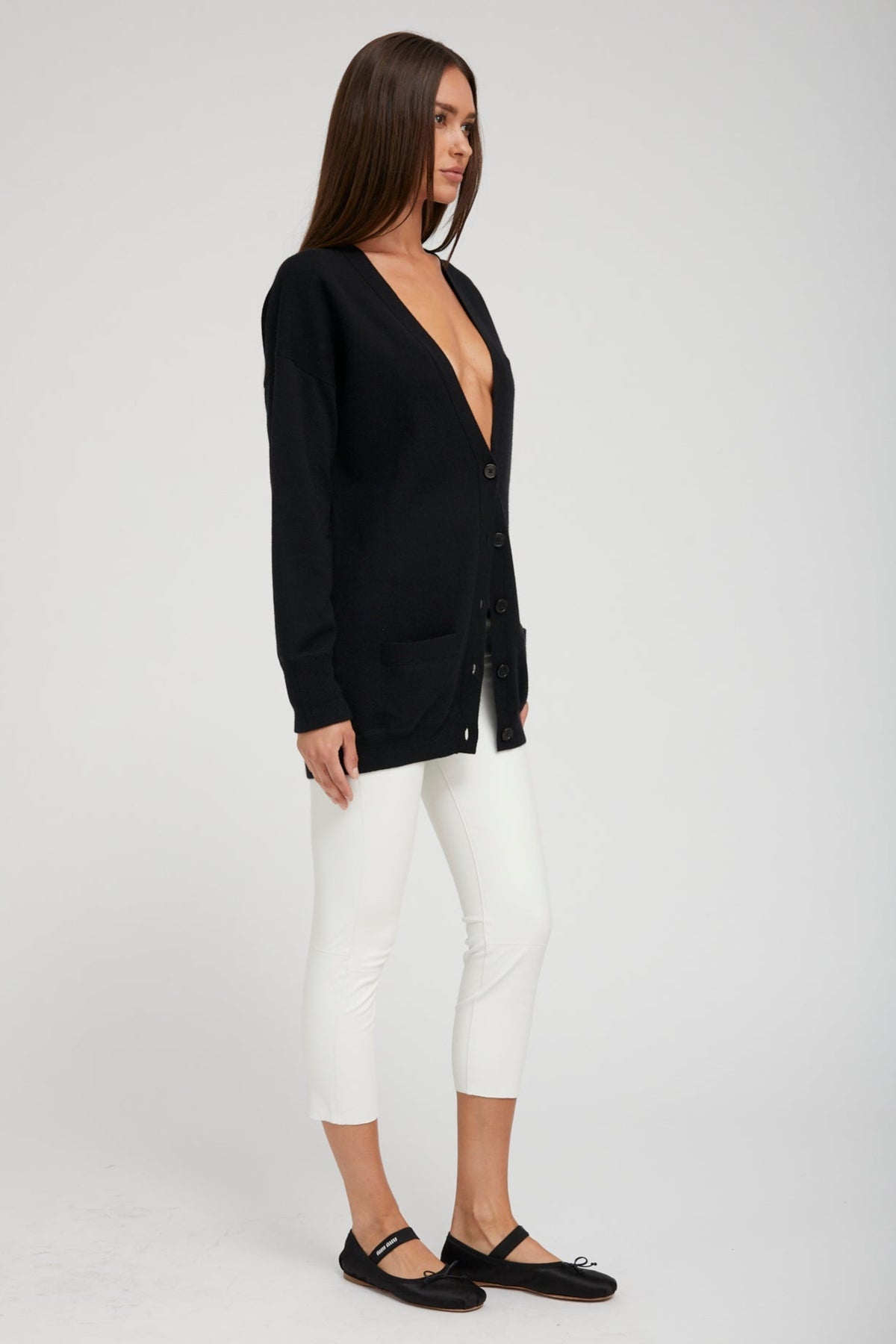 BLACK CASHMERE BOYFRIEND CARDIGAN - 4