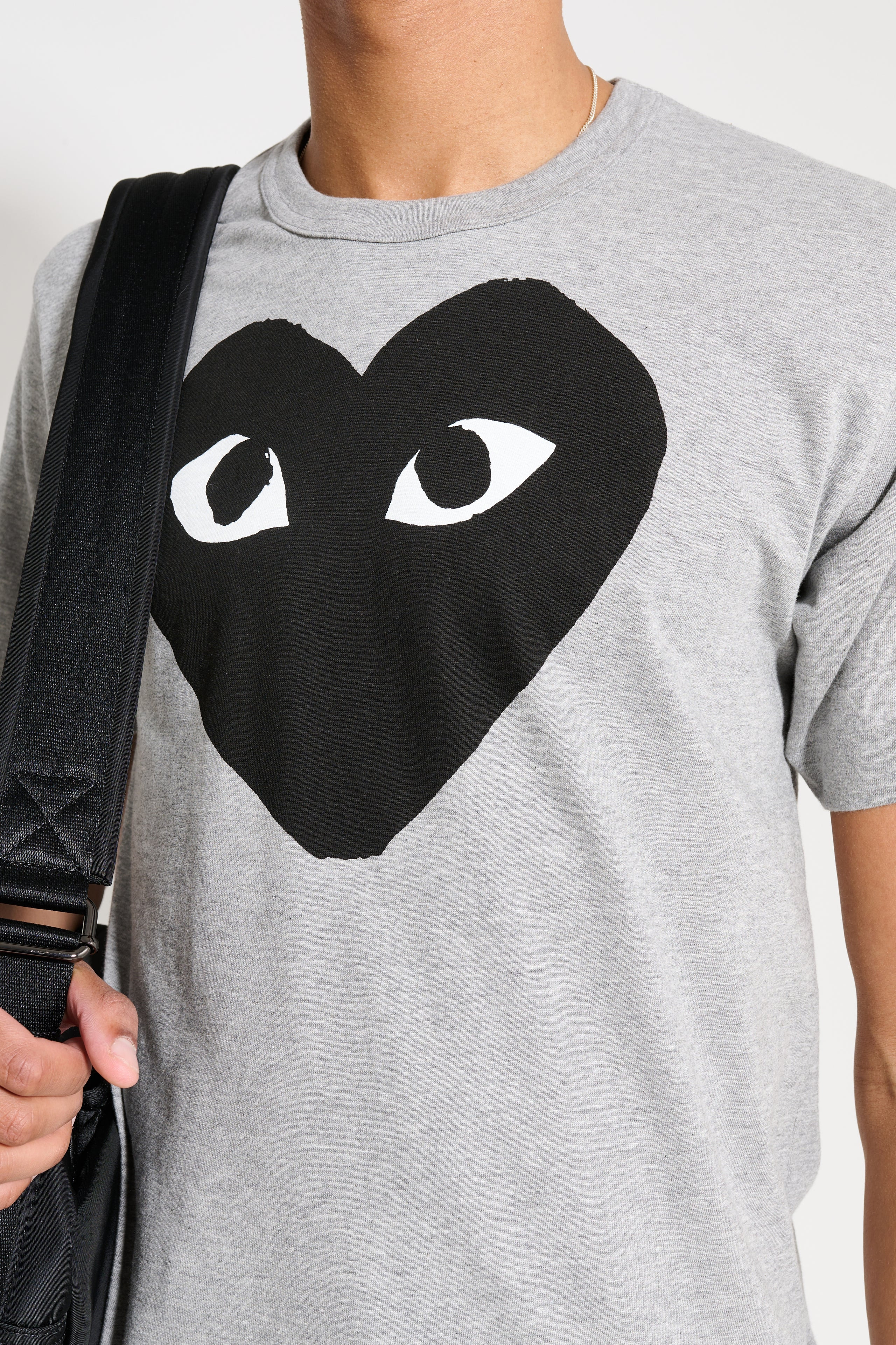 COMME DES GARÇONS PLAY BIG HEART T-SHIRT GREY - 4