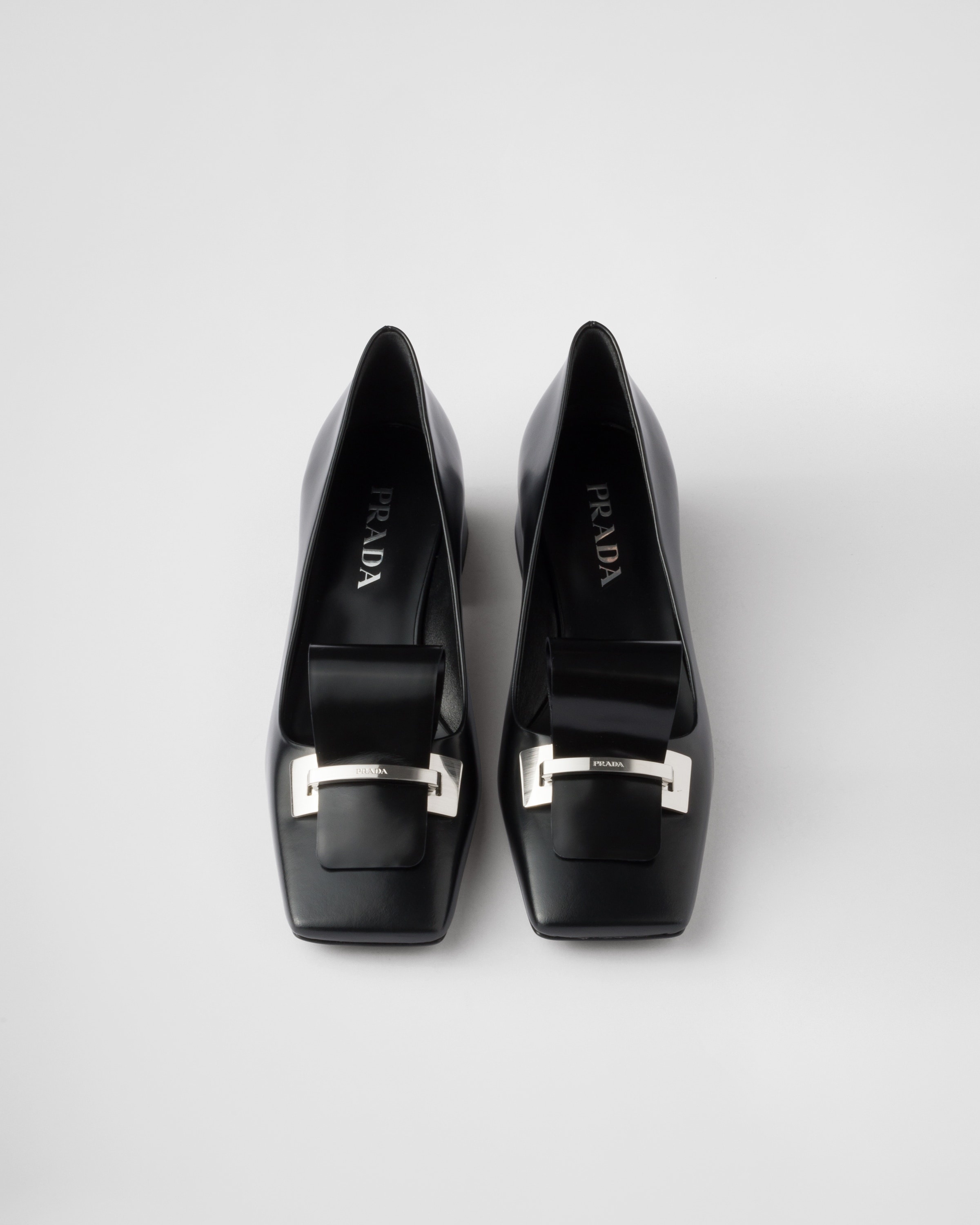 Brushed leather pumps - 3