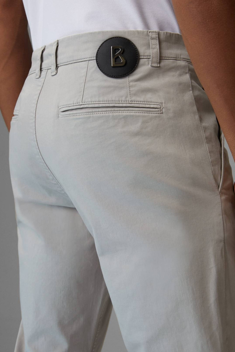 NIKO CHINOS IN LIGHT GRAY 5