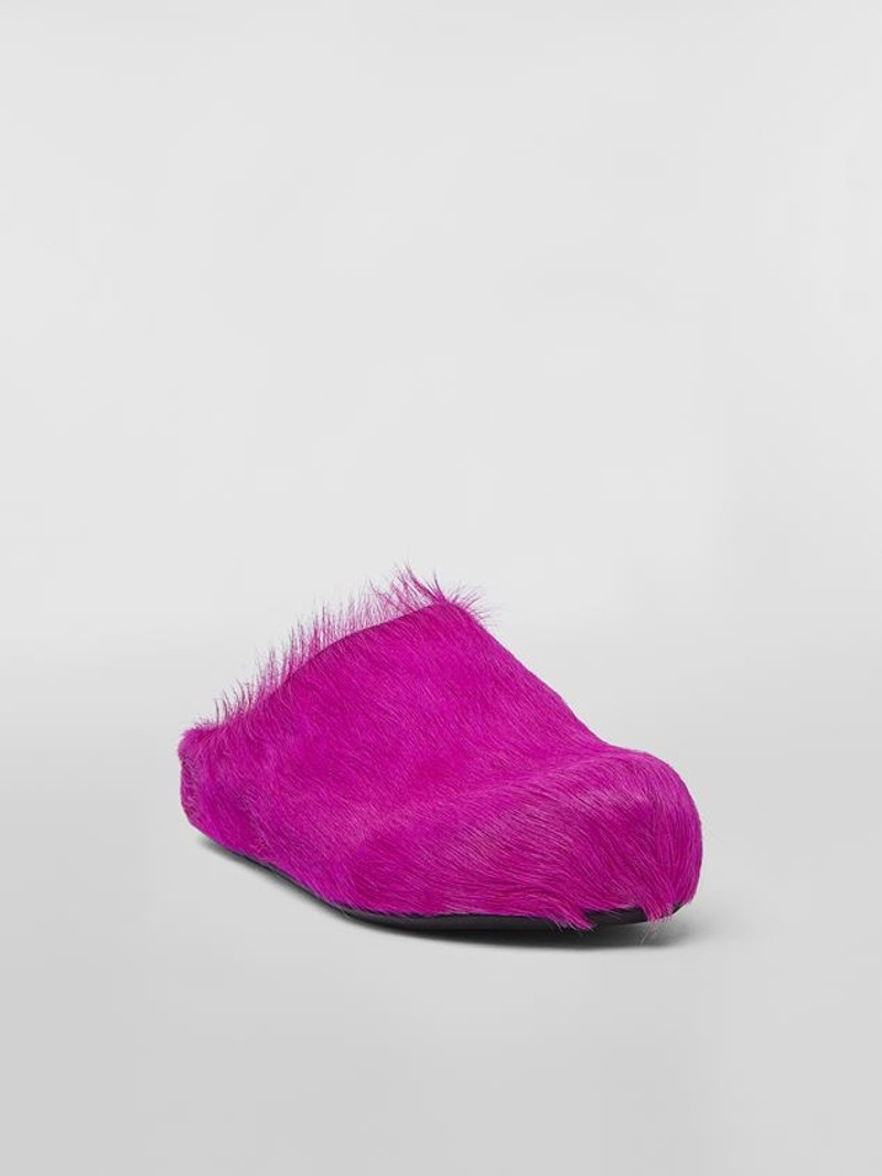 Marni FUCHSIA LONG-HAIR CALFSKIN FUSSBETT SABOT outlook