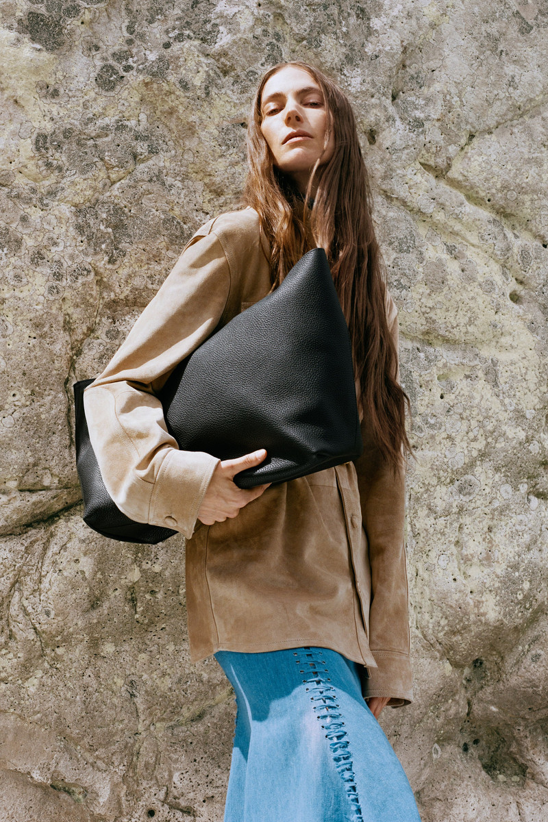 GABRIELA HEARST Irene Overshirt in Camel Suede outlook