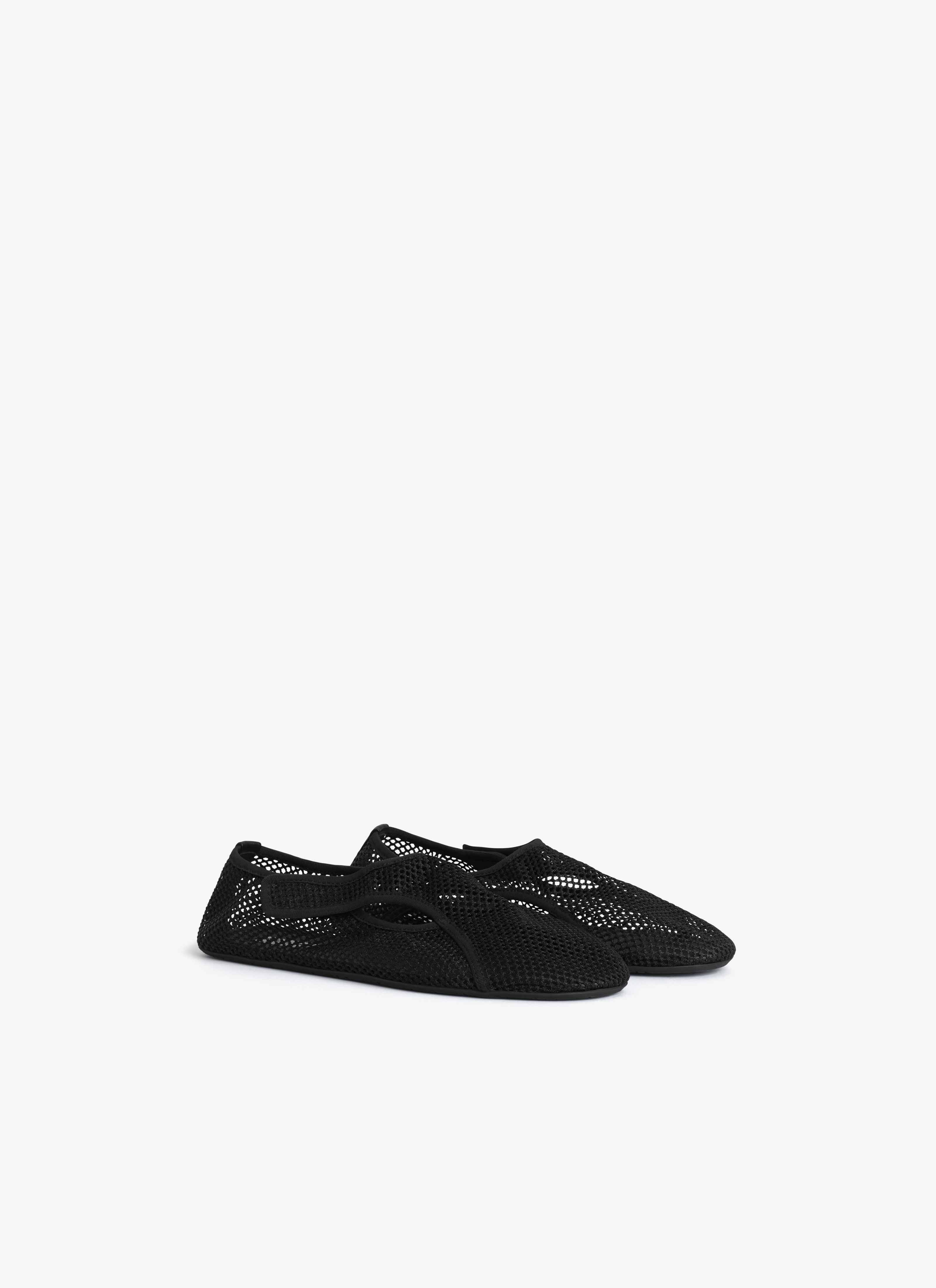 SLIPPERS IN FISHNET - 3