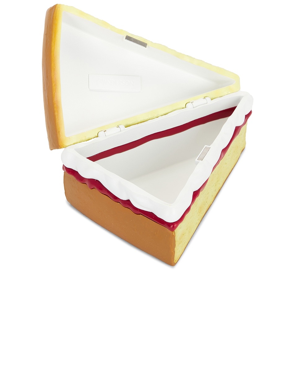 Victoria Sponge Clutch - 4