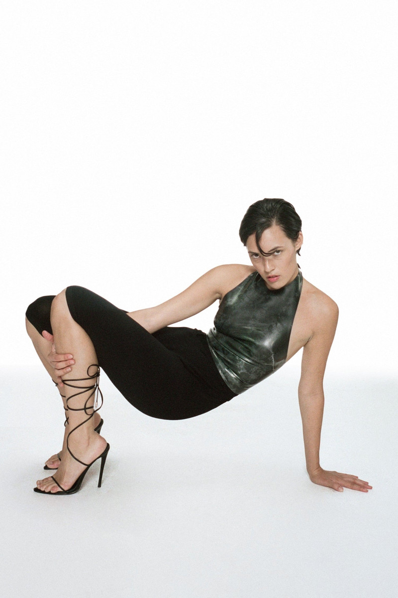 NATALIA TOP - BLACK LATEX 5