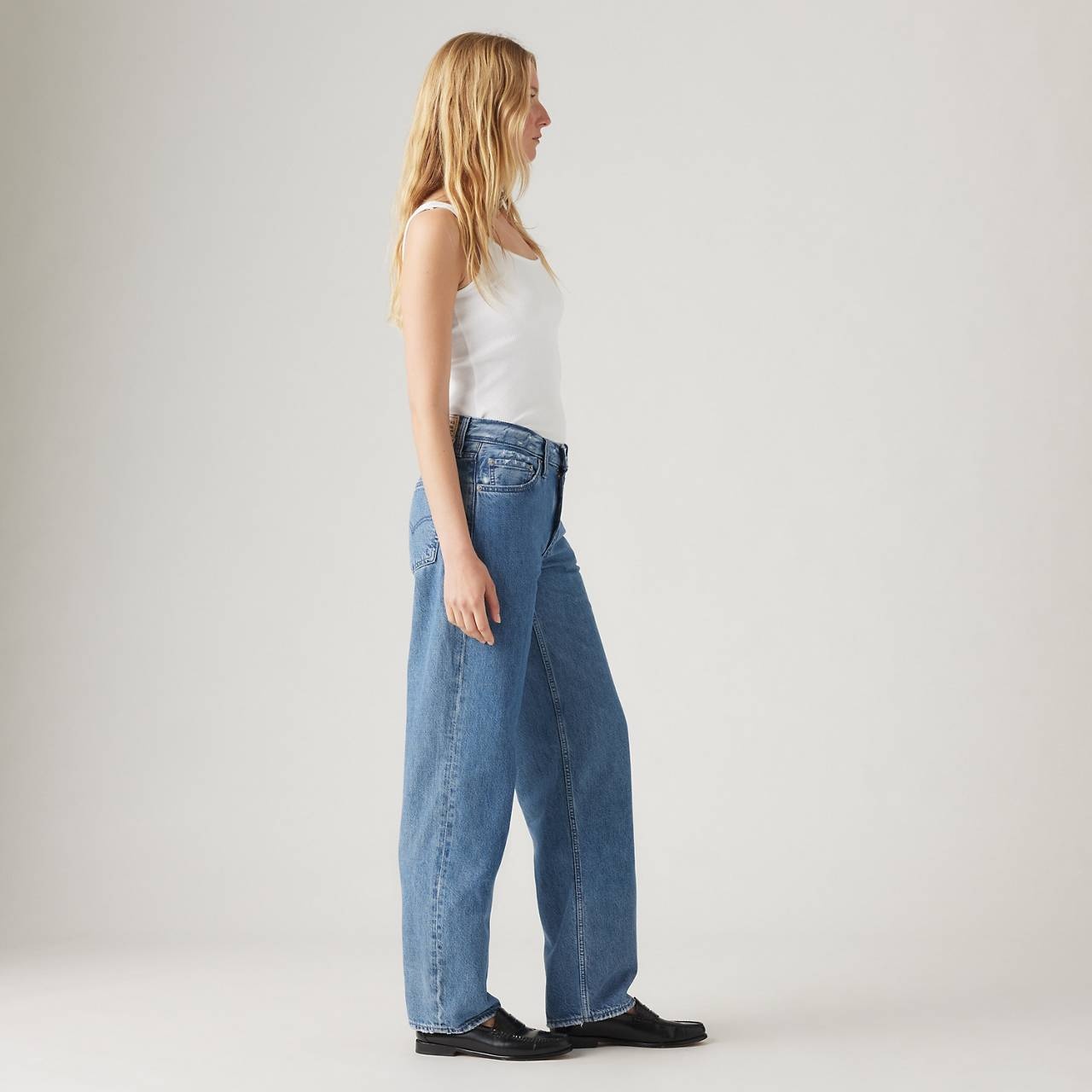 LEVI’S® WOMEN’S WELLTHREAD® BAGGY DAD JEANS - 6