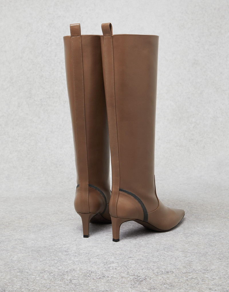 Soft nappa leather heeled boots with shiny contour 3