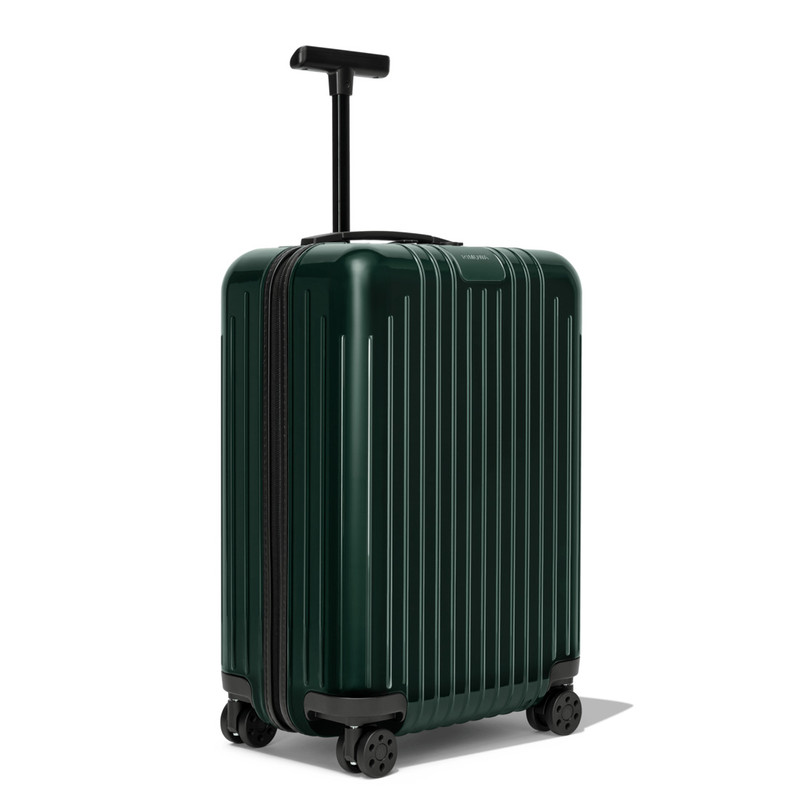 RIMOWA Essential Lite Cabin outlook