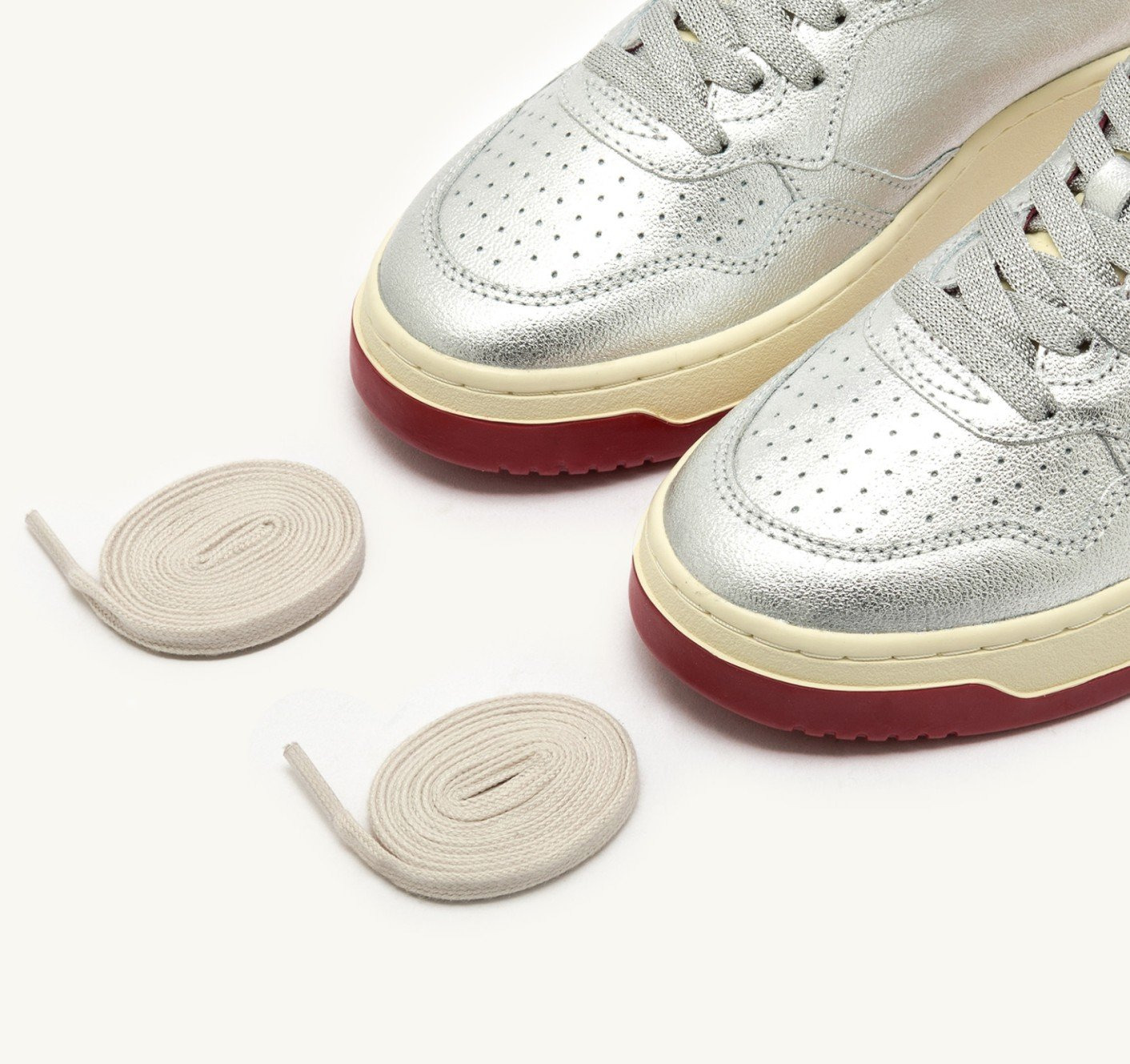 MEDALIST LOW SNEAKERS IN SILVER AND RED METALIZED LEATHER - 7