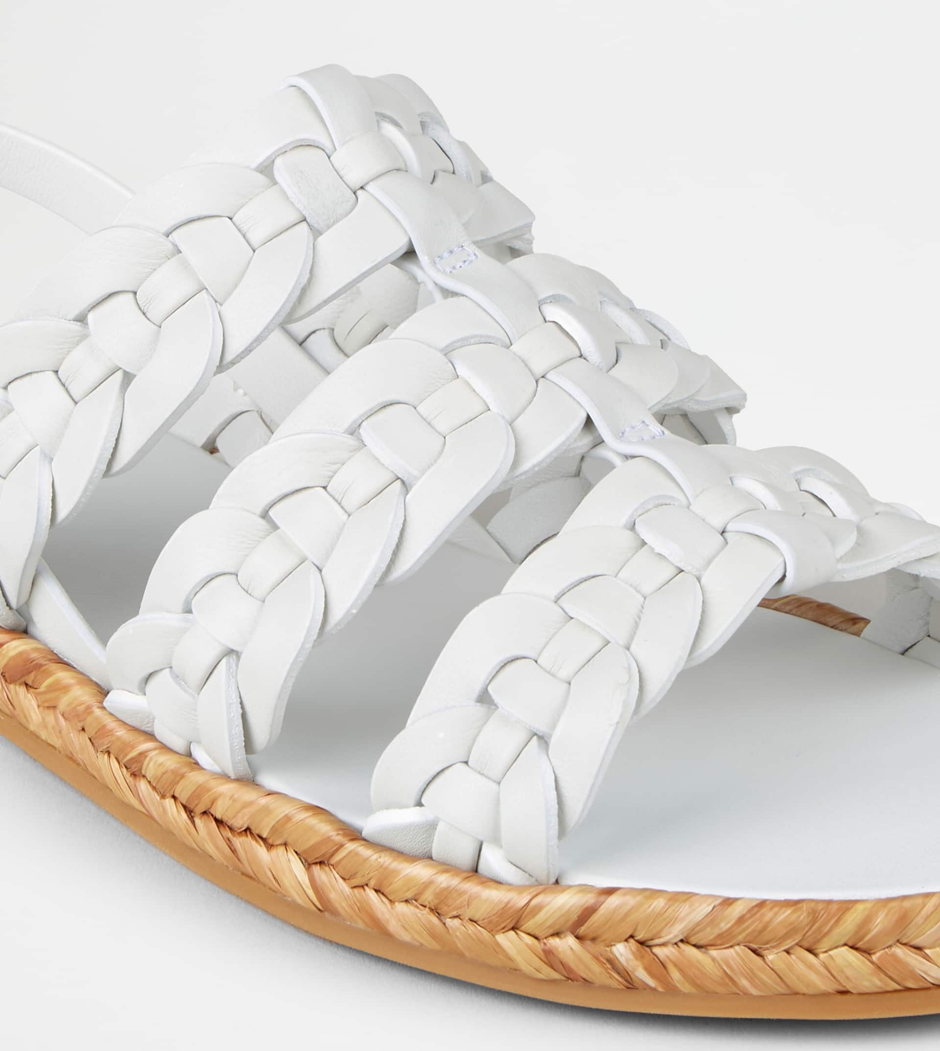 SANDALS IN LEATHER - WHITE - 3